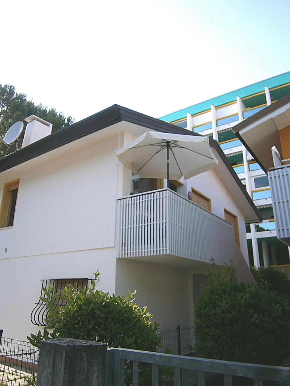 Annie Apartment